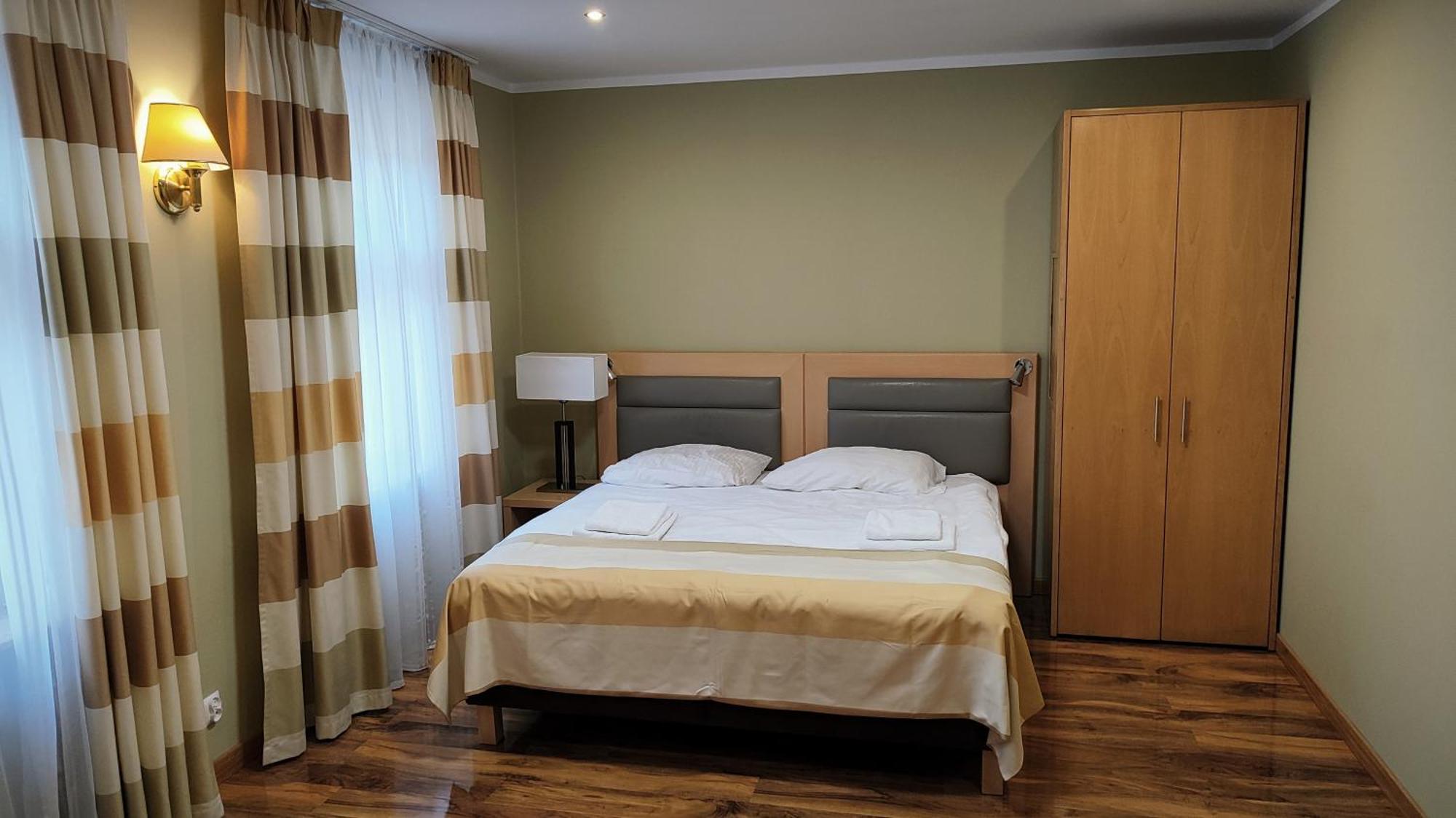 Apartamenty Tessa Jagiellonska 卡托维兹 外观 照片