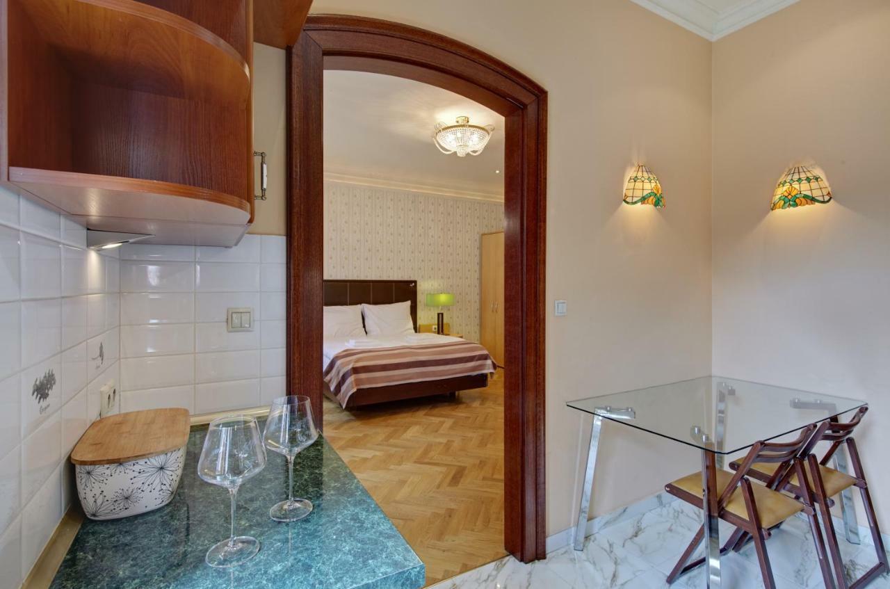 Apartamenty Tessa Jagiellonska 卡托维兹 外观 照片