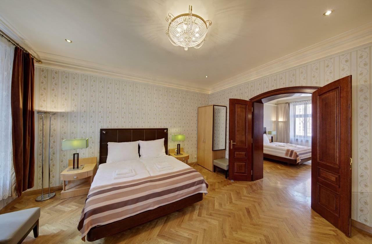 Apartamenty Tessa Jagiellonska 卡托维兹 外观 照片