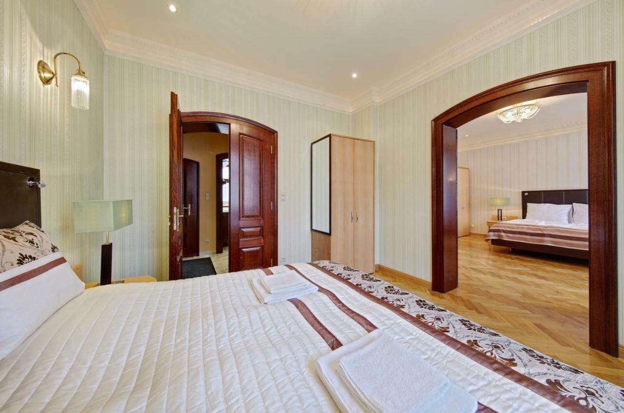 Apartamenty Tessa Jagiellonska 卡托维兹 外观 照片