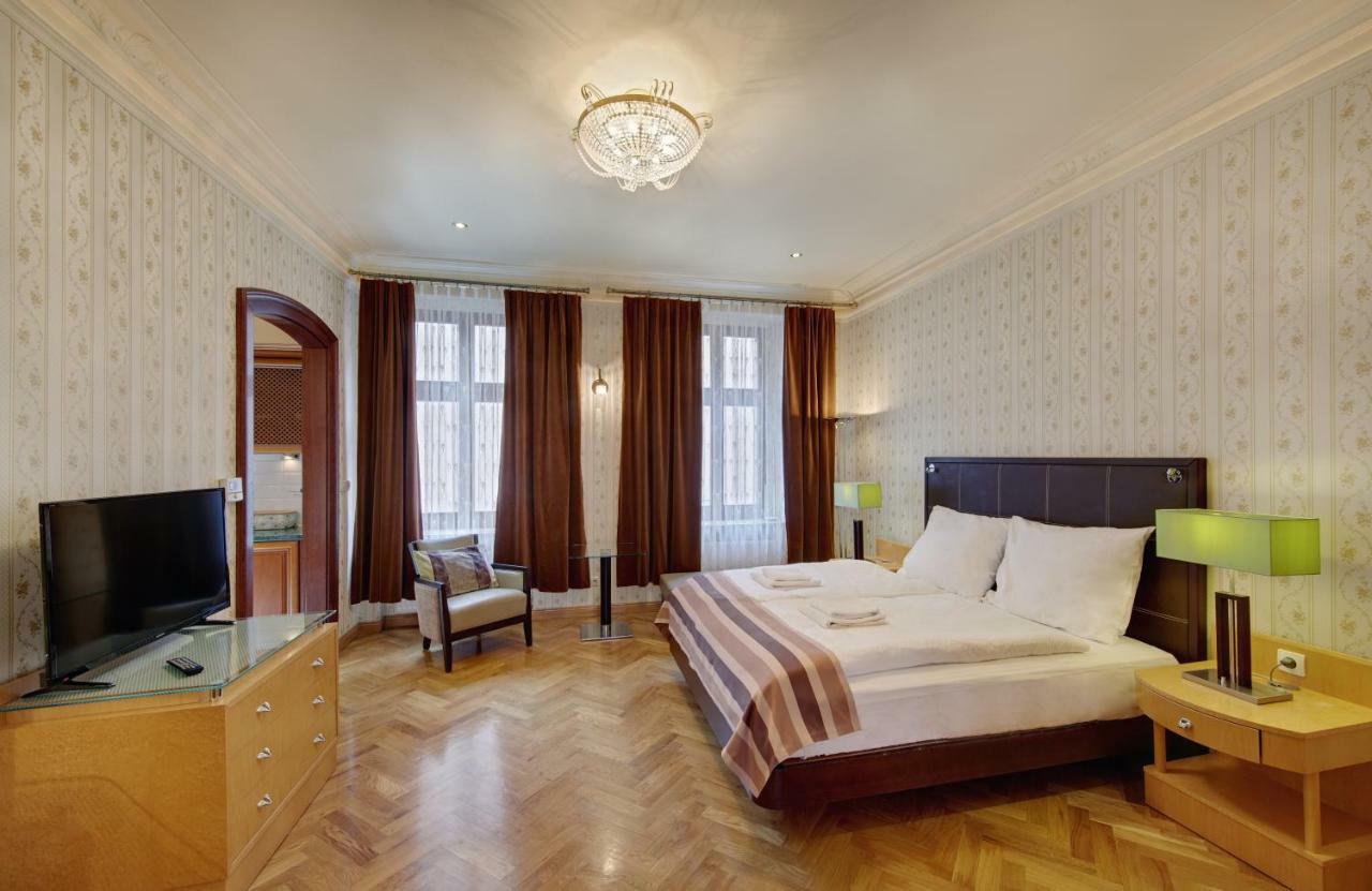 Apartamenty Tessa Jagiellonska 卡托维兹 外观 照片