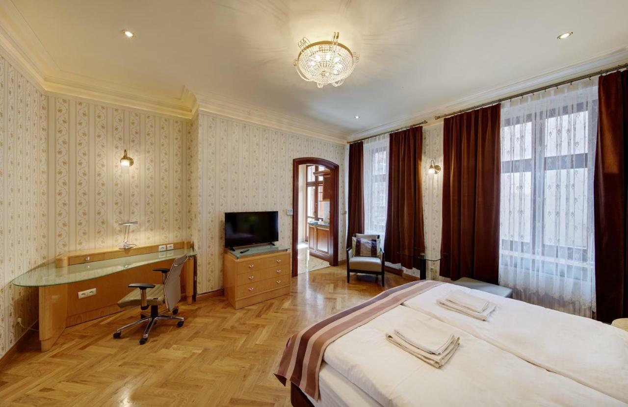 Apartamenty Tessa Jagiellonska 卡托维兹 外观 照片