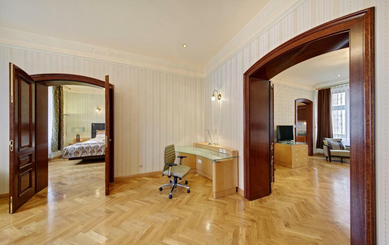Apartamenty Tessa Jagiellonska 卡托维兹 外观 照片