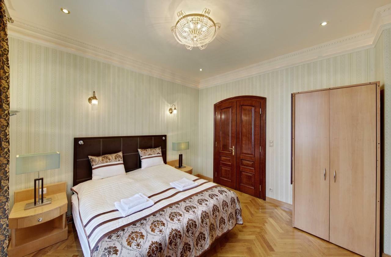 Apartamenty Tessa Jagiellonska 卡托维兹 外观 照片